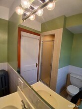 652 High St in Middletown, CT - Building Photo - Building Photo