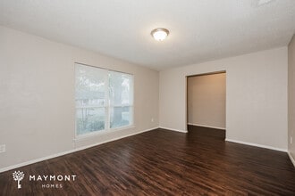 10424 Muskogee Dr in Dallas, TX - Building Photo - Building Photo