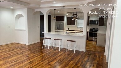 216A Lazy Rd in Rockport, TX - Building Photo - Building Photo