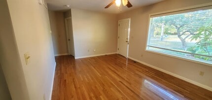5044 N Salina St in Wichita, KS - Building Photo - Building Photo