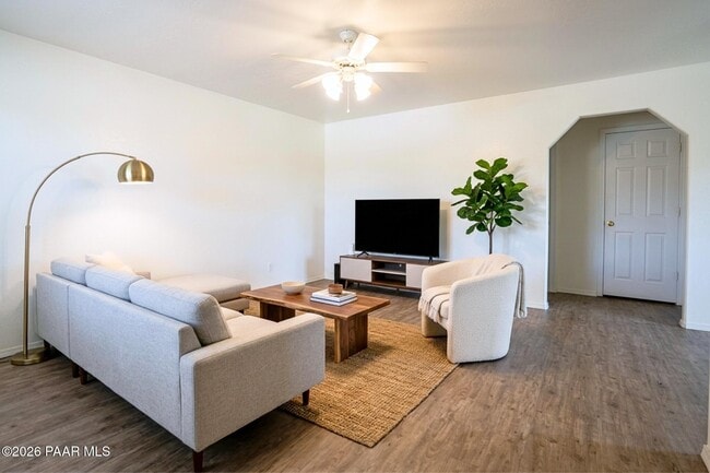 7174 E Burro Ln in Prescott Valley, AZ - Building Photo - Building Photo