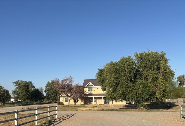 property at 13451 S Ave 4 1/4 E