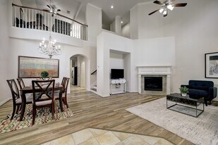 3 Crocus Petal St in The Woodlands, TX - Building Photo