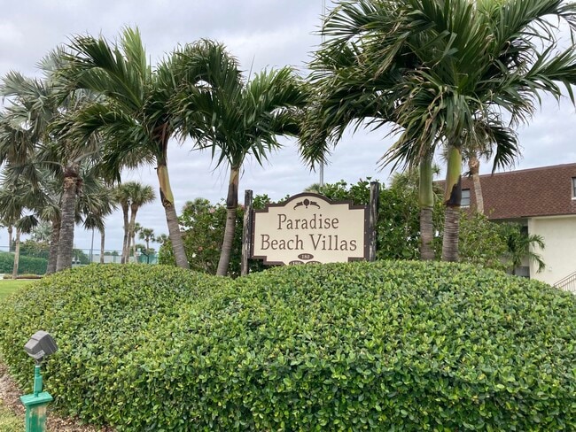 property at 190 Paradise Blvd