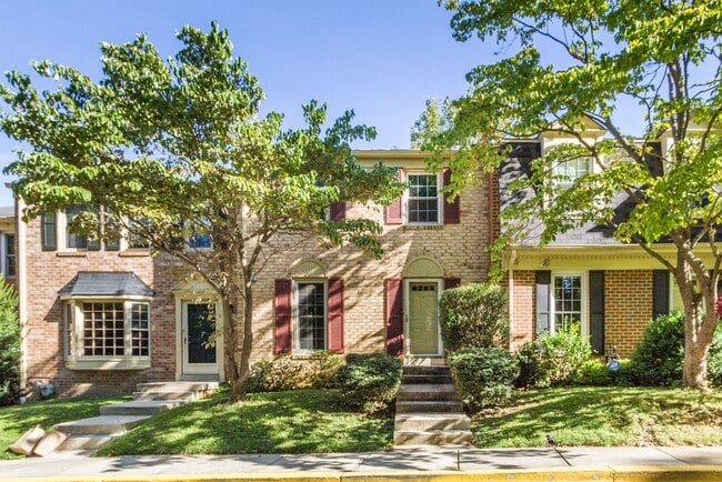 11906 Shagbark Dr in Rockville, MD - Building Photo - Building Photo