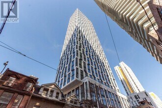 252 Church St in Toronto, ON - Building Photo - Building Photo