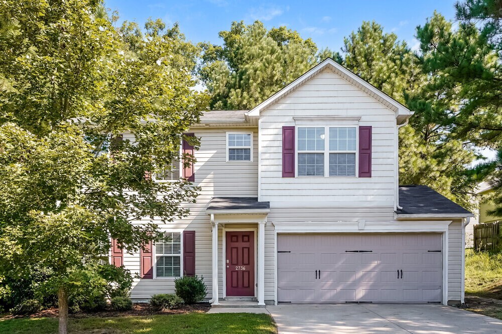 2736 Manthorp Terrace in Raleigh, NC - Building Photo