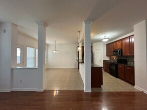 306 Kelli Rose Way in Lexington, KY - Building Photo - Building Photo