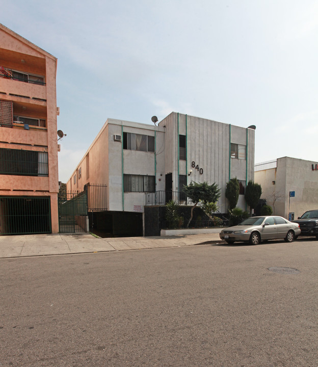 840 S Carondelet St in Los Angeles, CA - Foto de edificio