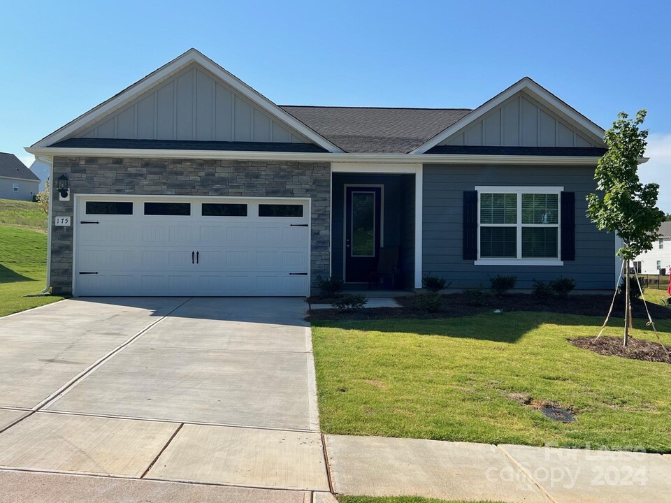 175 Tanner Lp in Troutman, NC - Building Photo