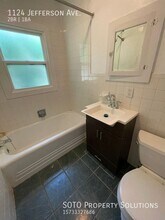 1124 Jefferson Ave in Cape Girardeau, MO - Building Photo - Building Photo
