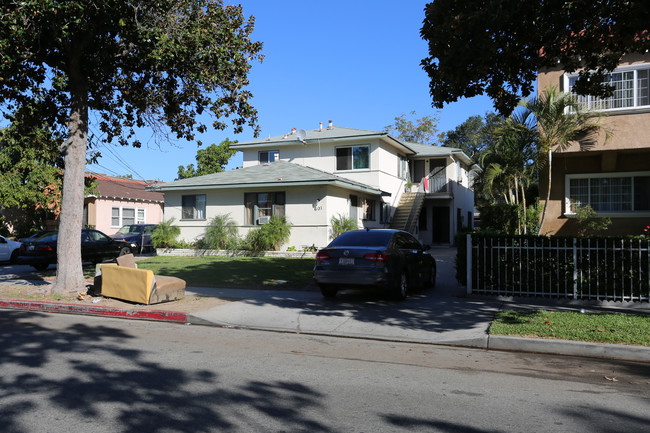 601 E Garfield Ave in Glendale, CA - Building Photo - Building Photo