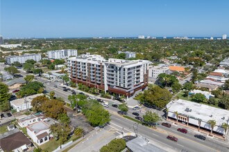 Hudson Village in Hollywood, FL - Building Photo - Building Photo