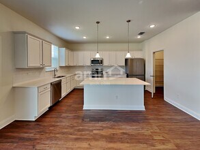 984 Summer Stone Lp in Apopka, FL - Foto de edificio - Building Photo