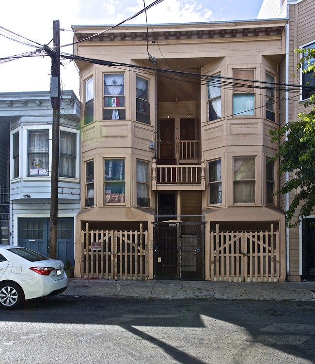 156 Lexington St in San Francisco, CA - Building Photo - Building Photo