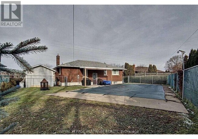 134 Glen Morris Dr in St Catharines, ON - Building Photo - Building Photo