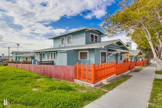 Market Street Apartments in San Diego, CA - Building Photo - Building Photo