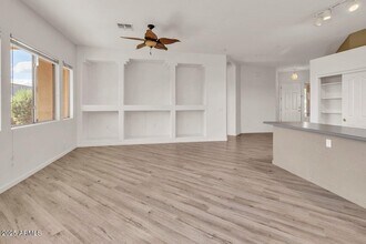 15344 N 102nd St in Scottsdale, AZ - Building Photo - Building Photo