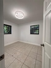 1175 SW 16th Ave in Fort Lauderdale, FL - Building Photo - Building Photo