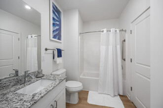 Residences at Huron in Ypsilanti, MI - Building Photo - Building Photo
