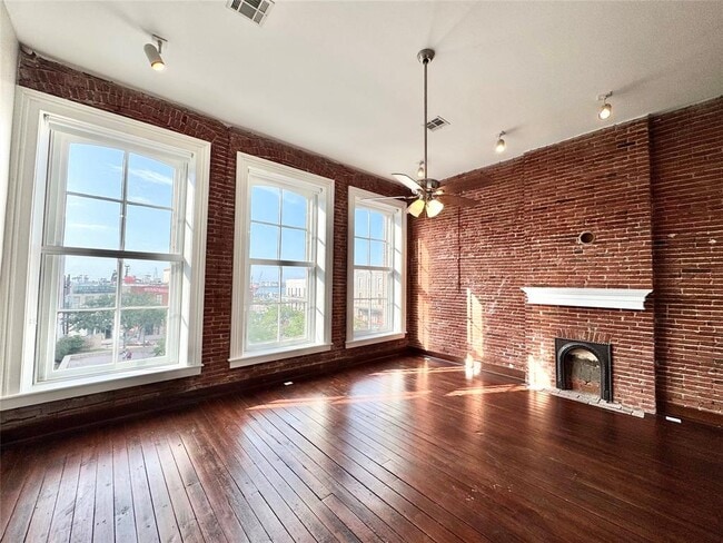 property at 2309 The Strand