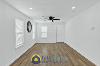 4015 Spring Ave in Dallas, TX - Foto de edificio - Building Photo