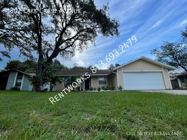 1807 Lakecrest Ave in Brandon, FL - Building Photo - Building Photo