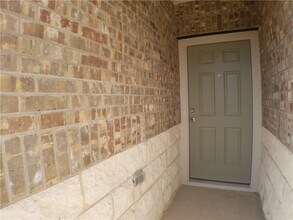 15016 Harkness Pass in Austin, TX - Building Photo - Building Photo