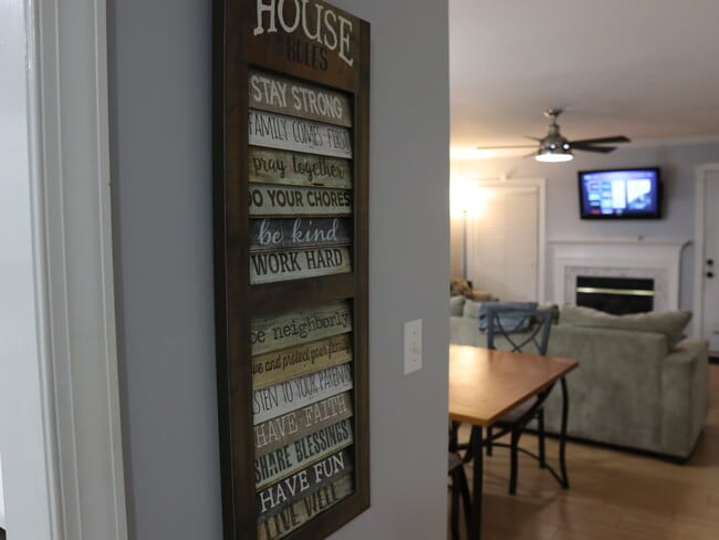 2106 Trailridge Ct in Raleigh, NC - Building Photo - Building Photo