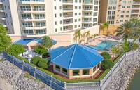 Emerson Plaza photo'