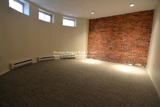 67 St Germain St-Unit -43-1 in Boston, MA - Building Photo - Building Photo