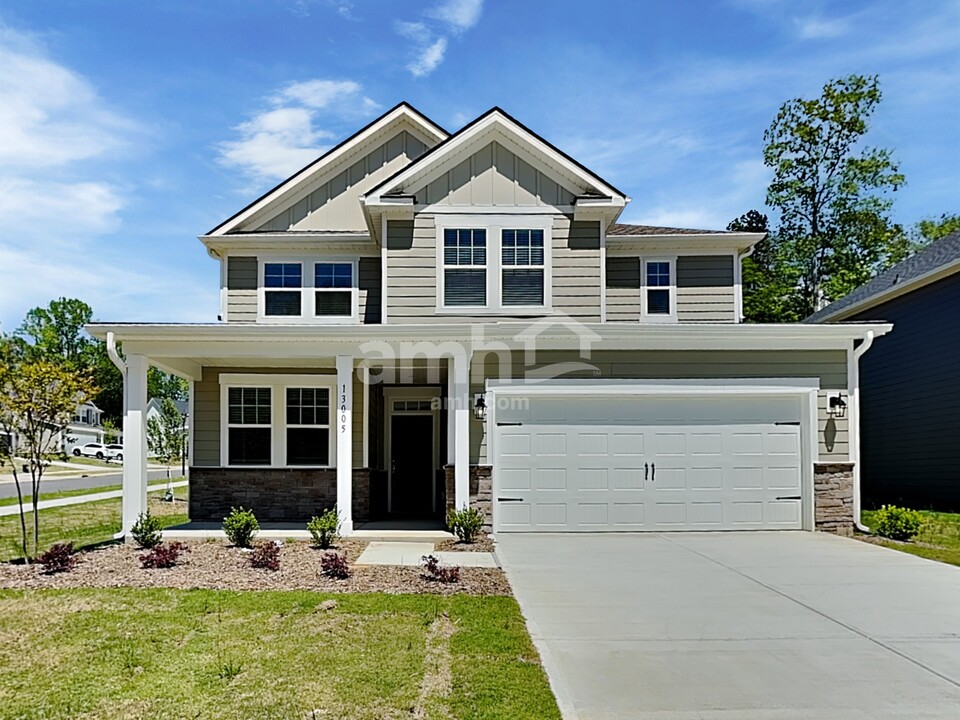 9510 Riverbend Village Dr in Charlotte, NC - Building Photo
