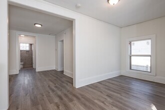 406 Paines Ave NW in Atlanta, GA - Building Photo - Building Photo