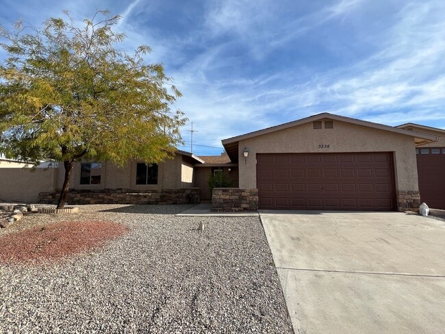 property at 3236 Silversmith Dr