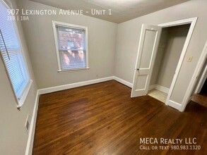 907 Lexington Ave in Charlotte, NC - Building Photo - Building Photo