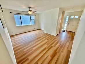 95-1031-1031 Kahakiki St in Mililani, HI - Building Photo - Building Photo