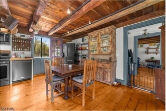 247 Cokesbury Rd in Lebanon, NJ - Building Photo - Building Photo