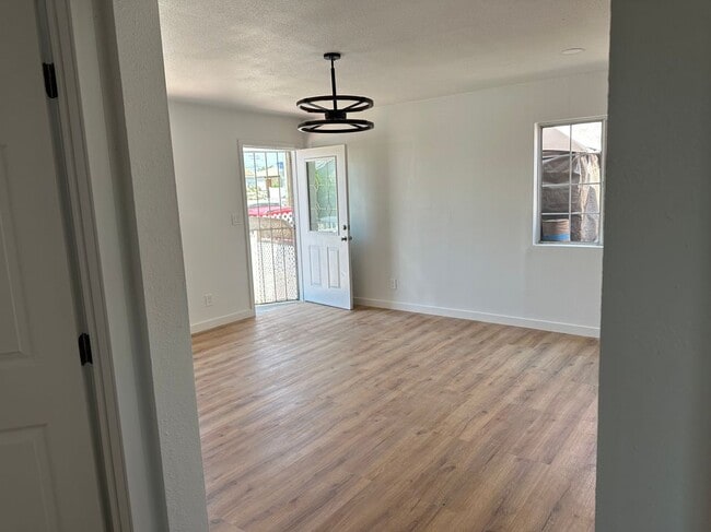 603 Hoefner Ave in East Los Angeles, CA - Building Photo - Building Photo