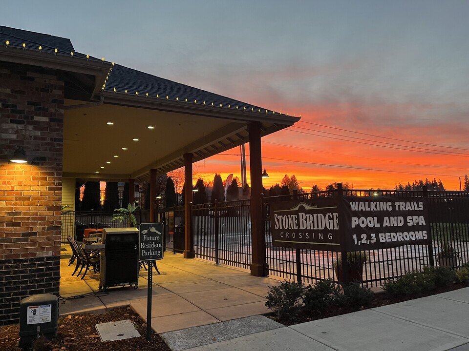 StoneBridge Crossing in Vancouver, WA - Building Photo