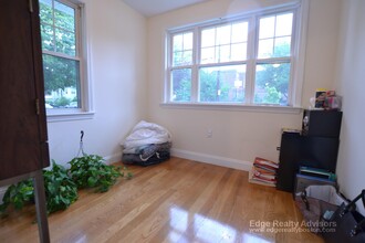 58 Turner St in Boston, MA - Building Photo - Building Photo