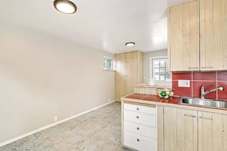 720 Mesilla Rd, Unit Studio in Santa Fe, NM - Building Photo - Building Photo