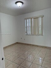 3804 SW 79th Ave in Miami, FL - Building Photo - Building Photo