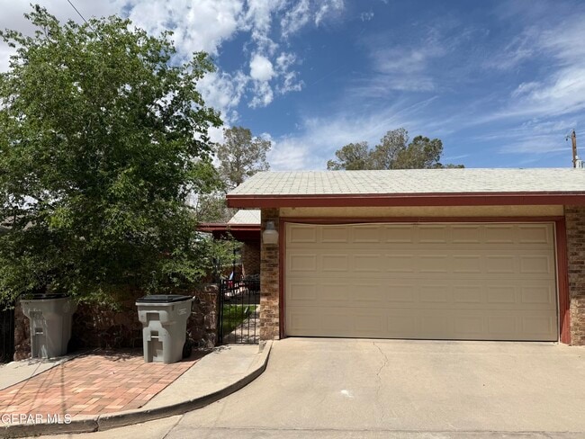 property at 504 E University Ave