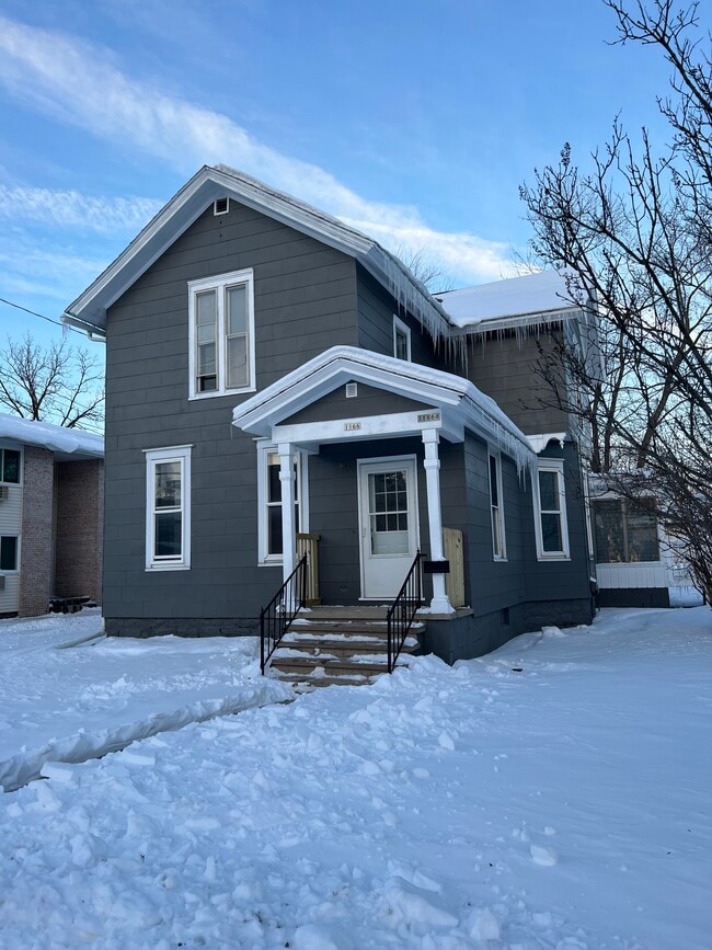 1166 High Ave, Unit 1166 Lower