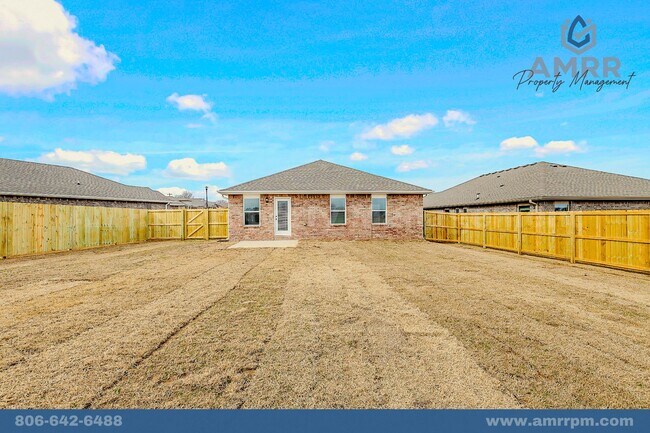 208 SW Vicki St in Gentry, AR - Building Photo - Building Photo