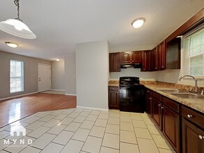 612 15th Ct NW in Center Point, AL - Foto de edificio - Building Photo