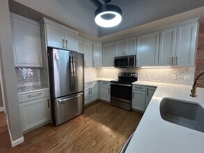 309 W Fayette St in Syracuse, NY - Building Photo - Building Photo