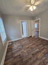 2813 W 10th St in Indianapolis, IN - Building Photo - Building Photo