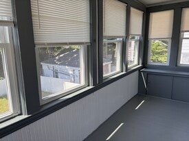32 Matchett St, Unit 2 in Boston, MA - Building Photo