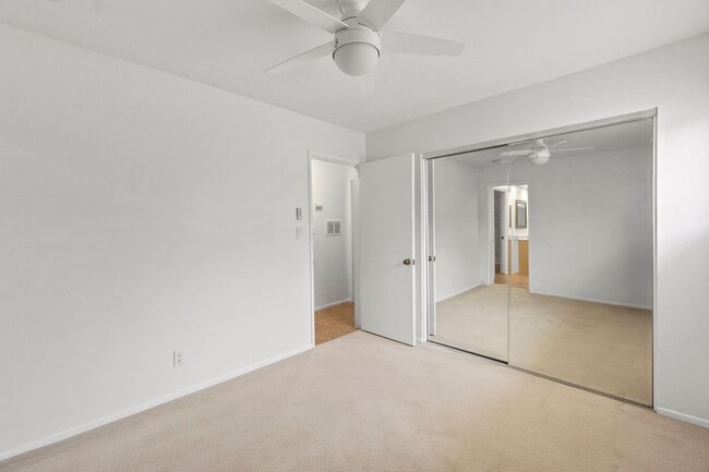 217 E 20th St in Costa Mesa, CA - Building Photo - Building Photo
